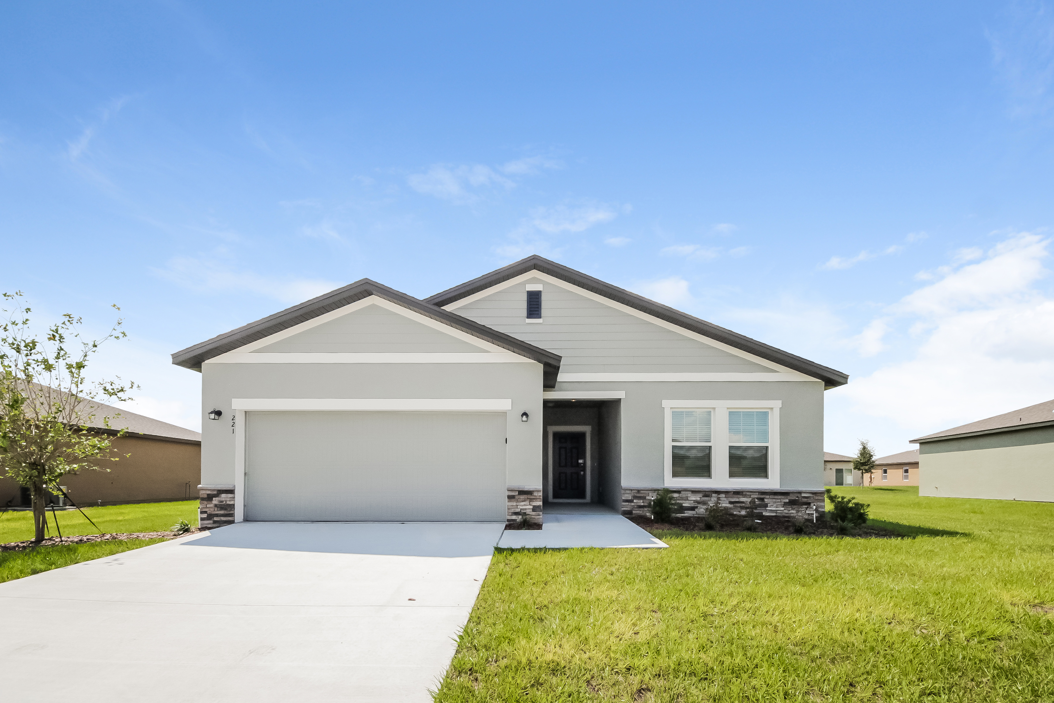 221 HIDDEN LAKE LOOP Haines City, FL 33844